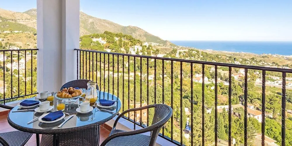 Macdonald La Ermita Resort 미하스 3*,  스페인